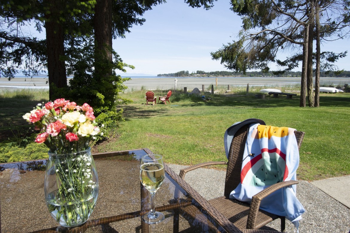 Rathtrevor beach at your doorstep from one of our Beachfront cottages