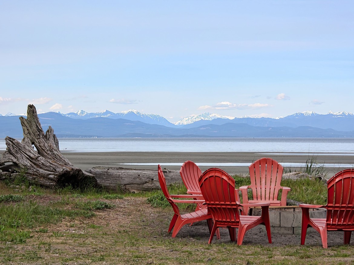 Beach Acres Resort Rathtrevor beach access