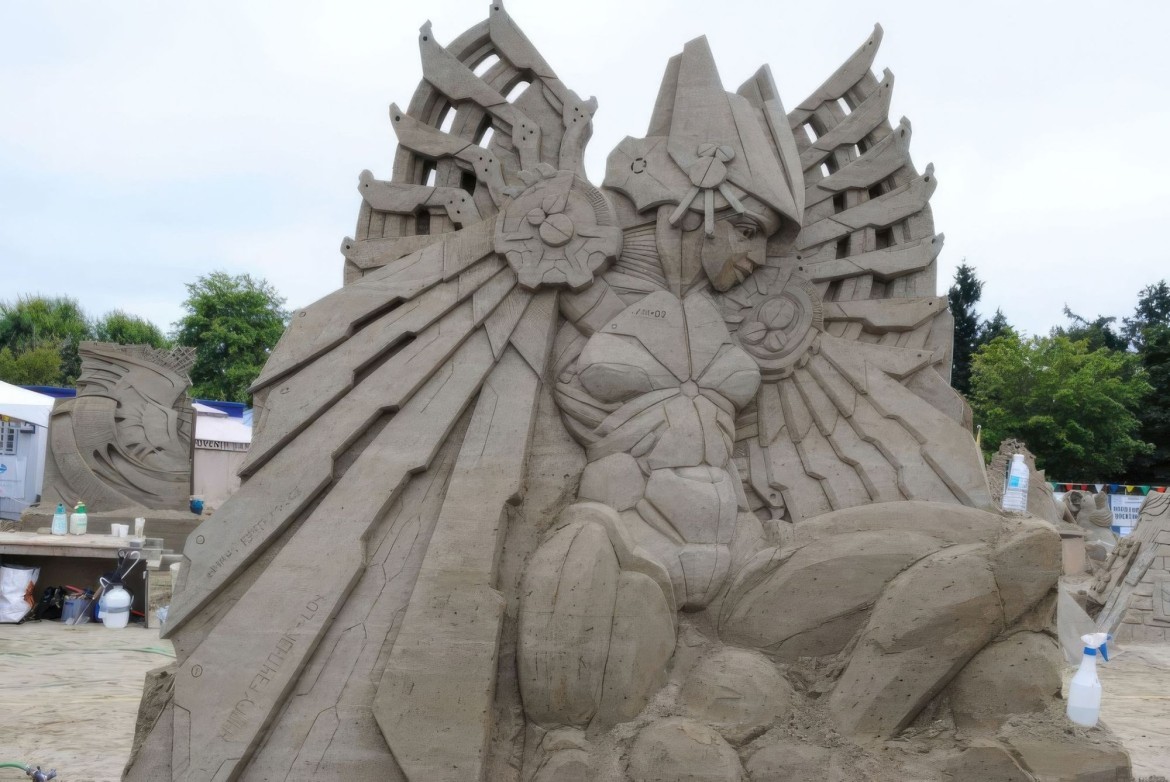 Parksville Beach Festival Sandcastle Competition